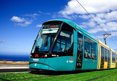 El tranvía de Tenerife estrena el horario de verano